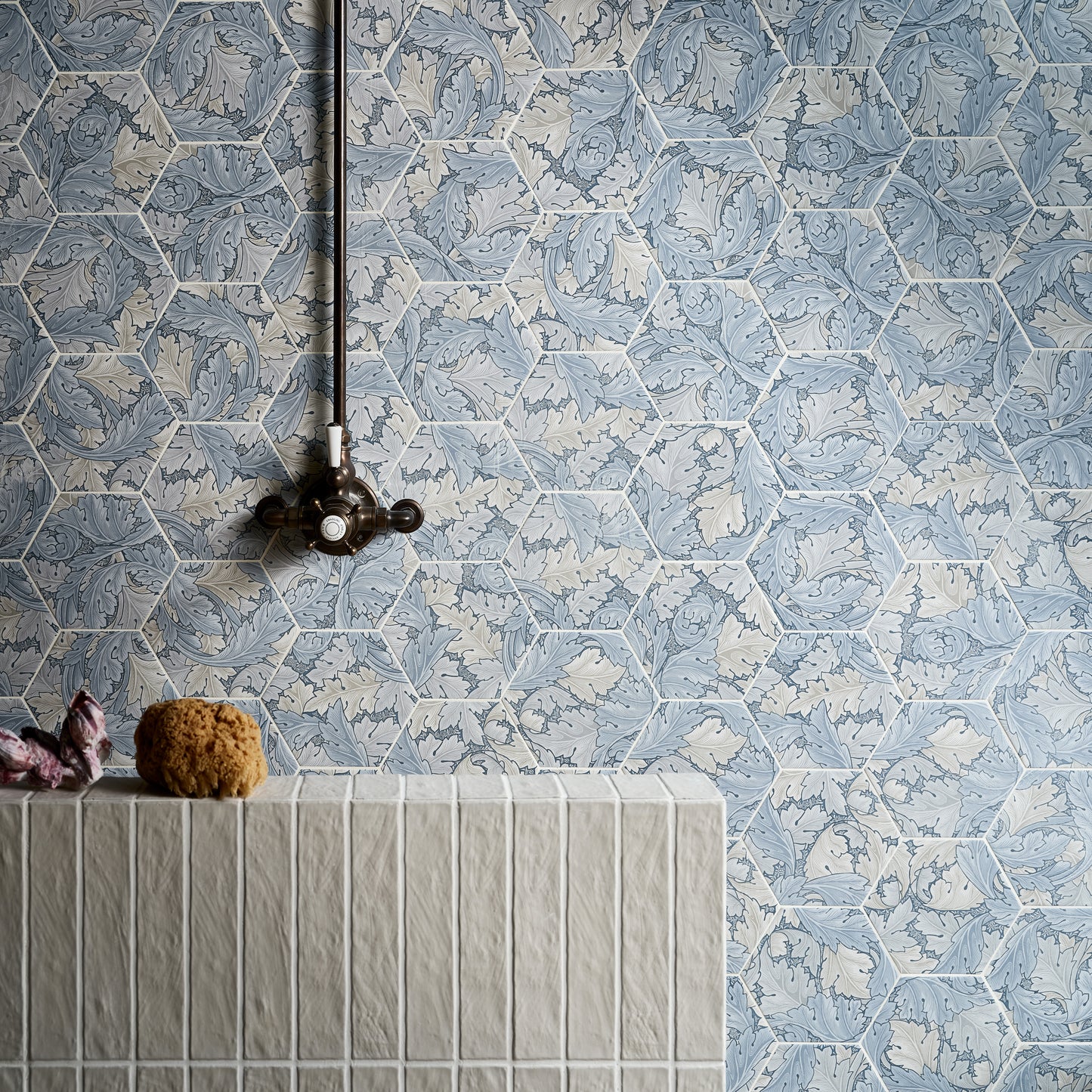 Earthenware Porcelain - Linen