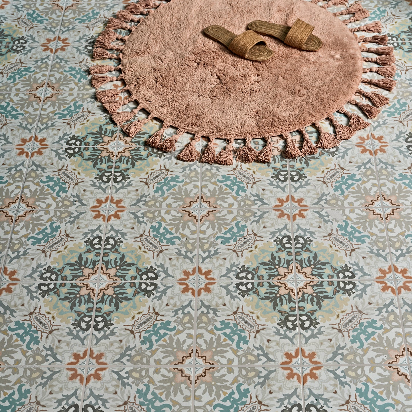 Kashmir - Earthen
