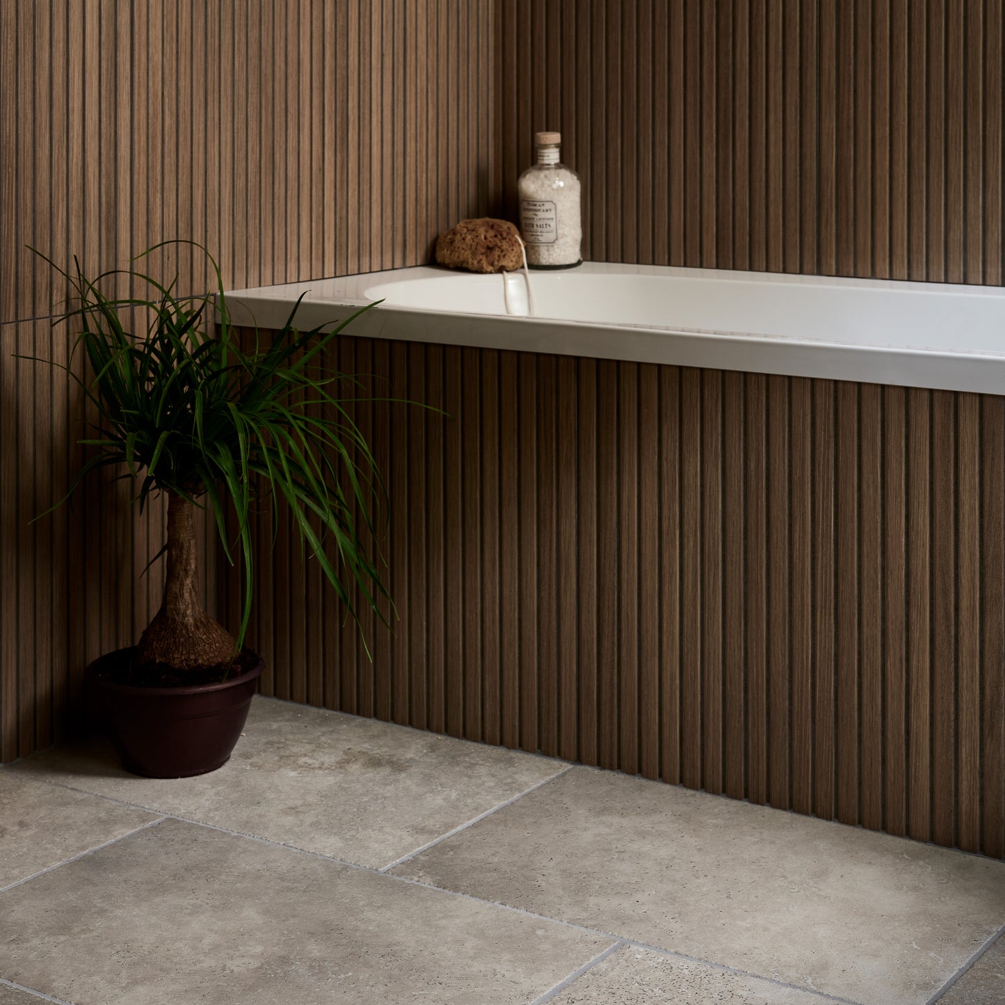 Kinfolk - Teak