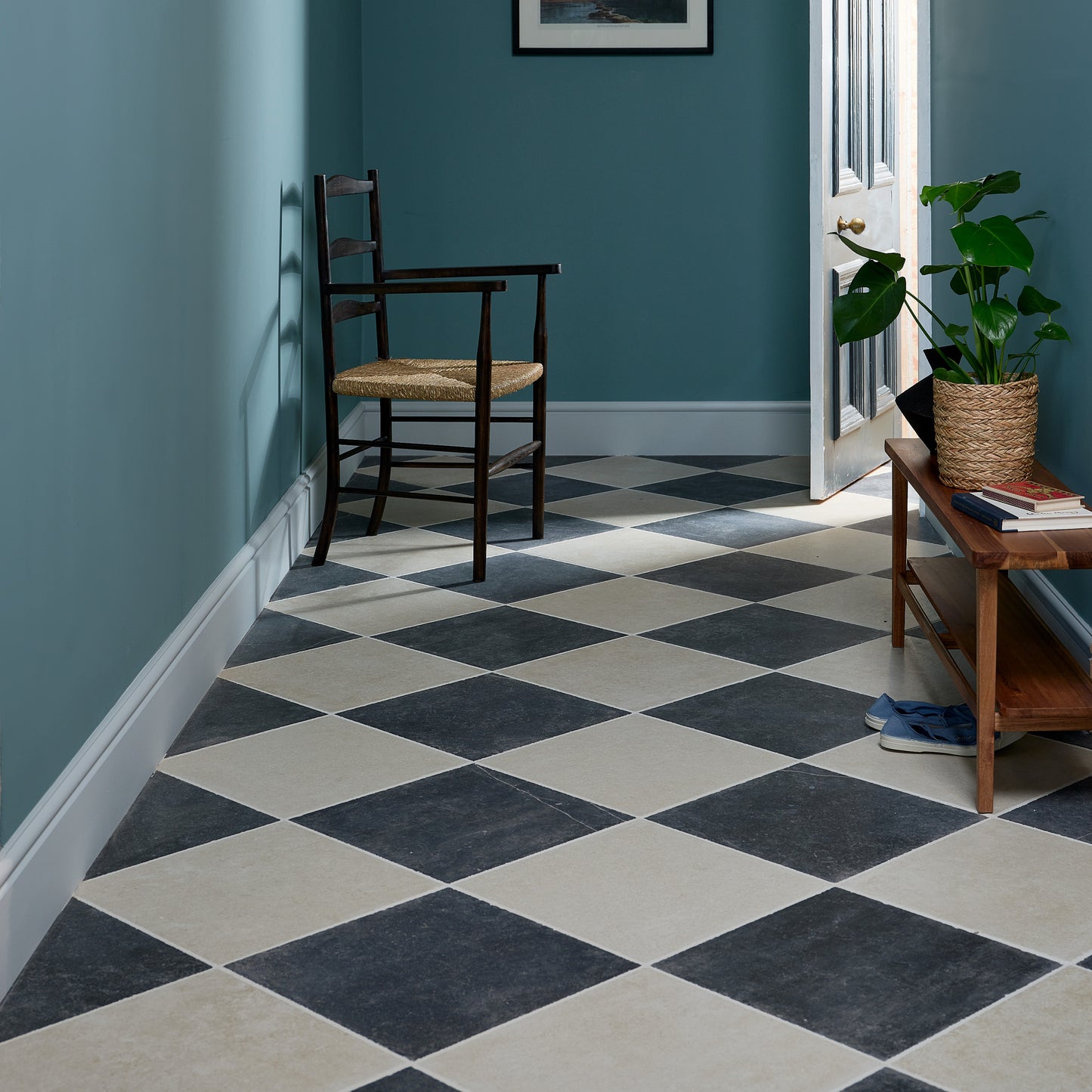 Ludlow Charcoal