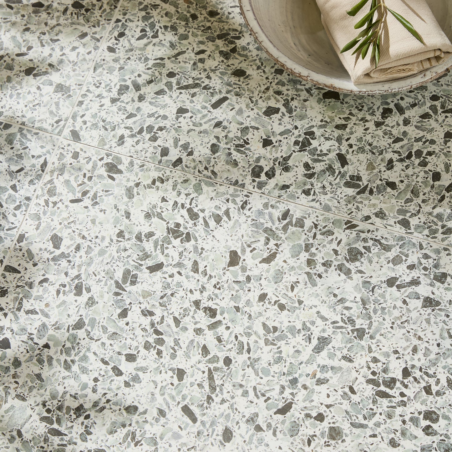 Rialto Porcelain Vert