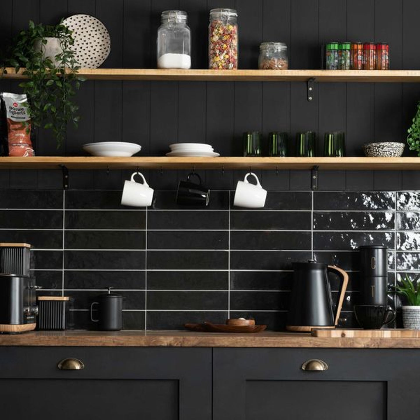 Asly Black 300x75mm
