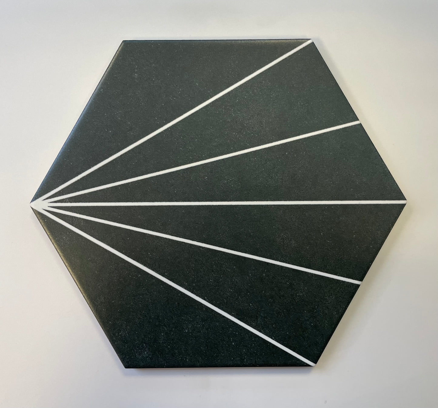 Aster Hexagon Black