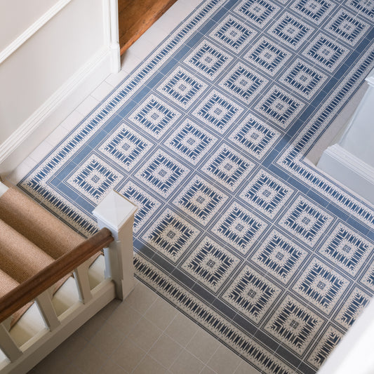 Aventuras - Ziggy Border Blue