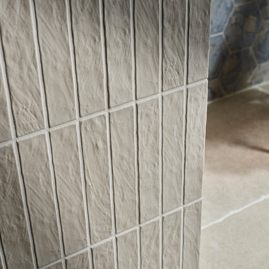 Earthenware Porcelain - Linen