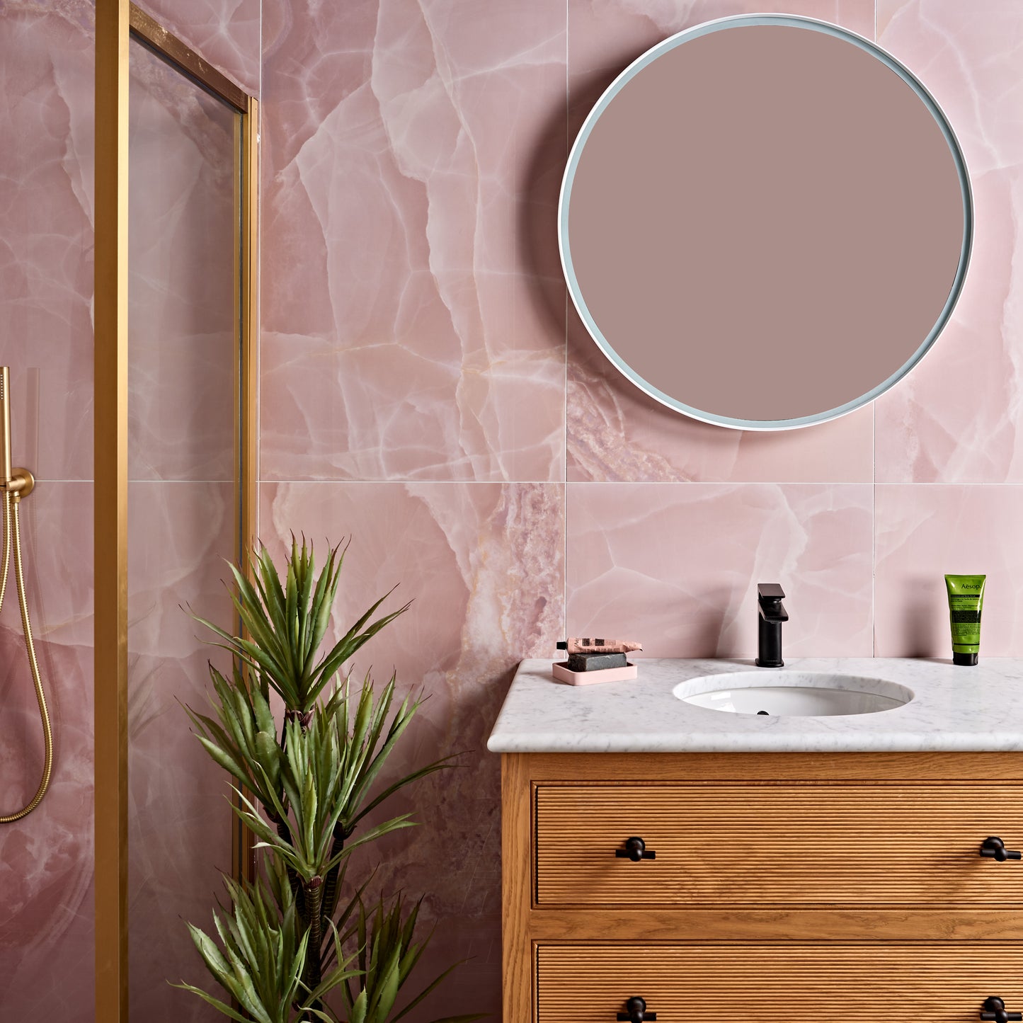 Hollywood Porcelain - Rose