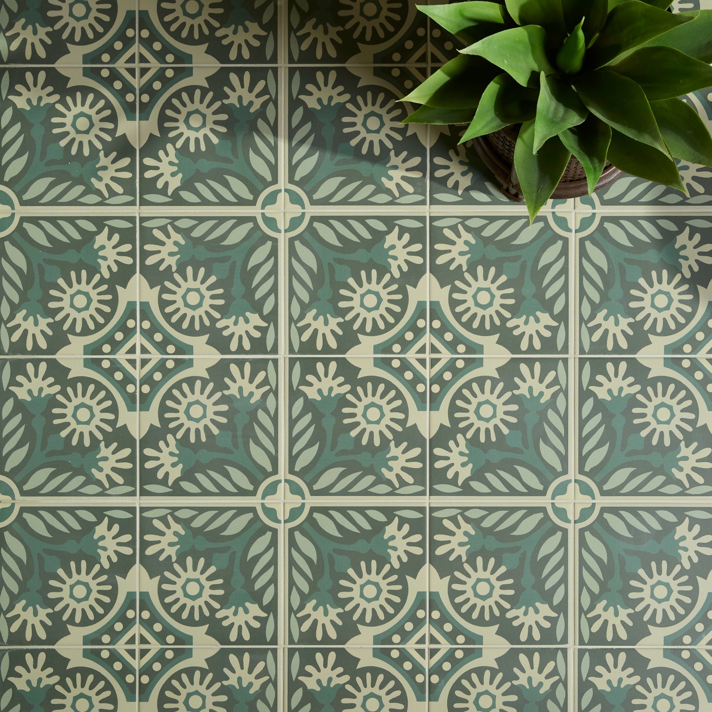 Indirah Porcelain Emerald