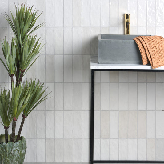 Oasis White Gloss