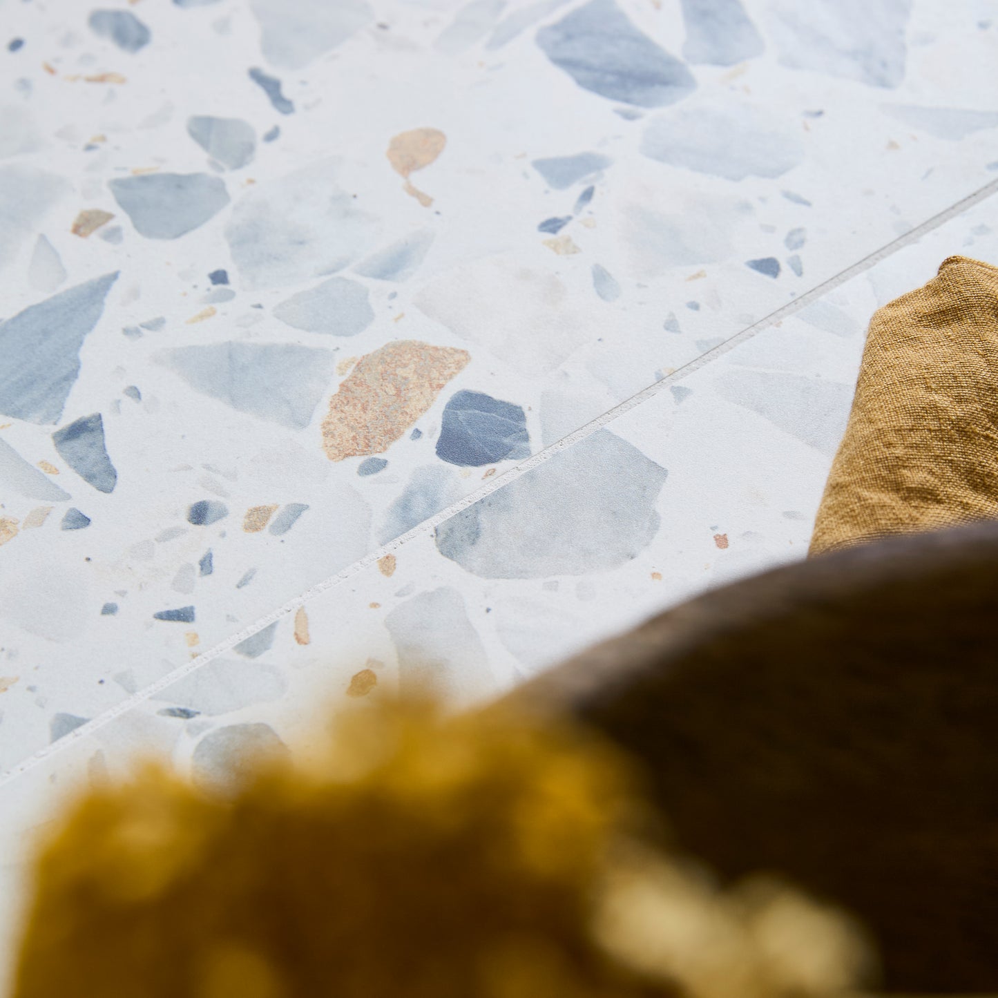 Rialto Porcelain Oro
