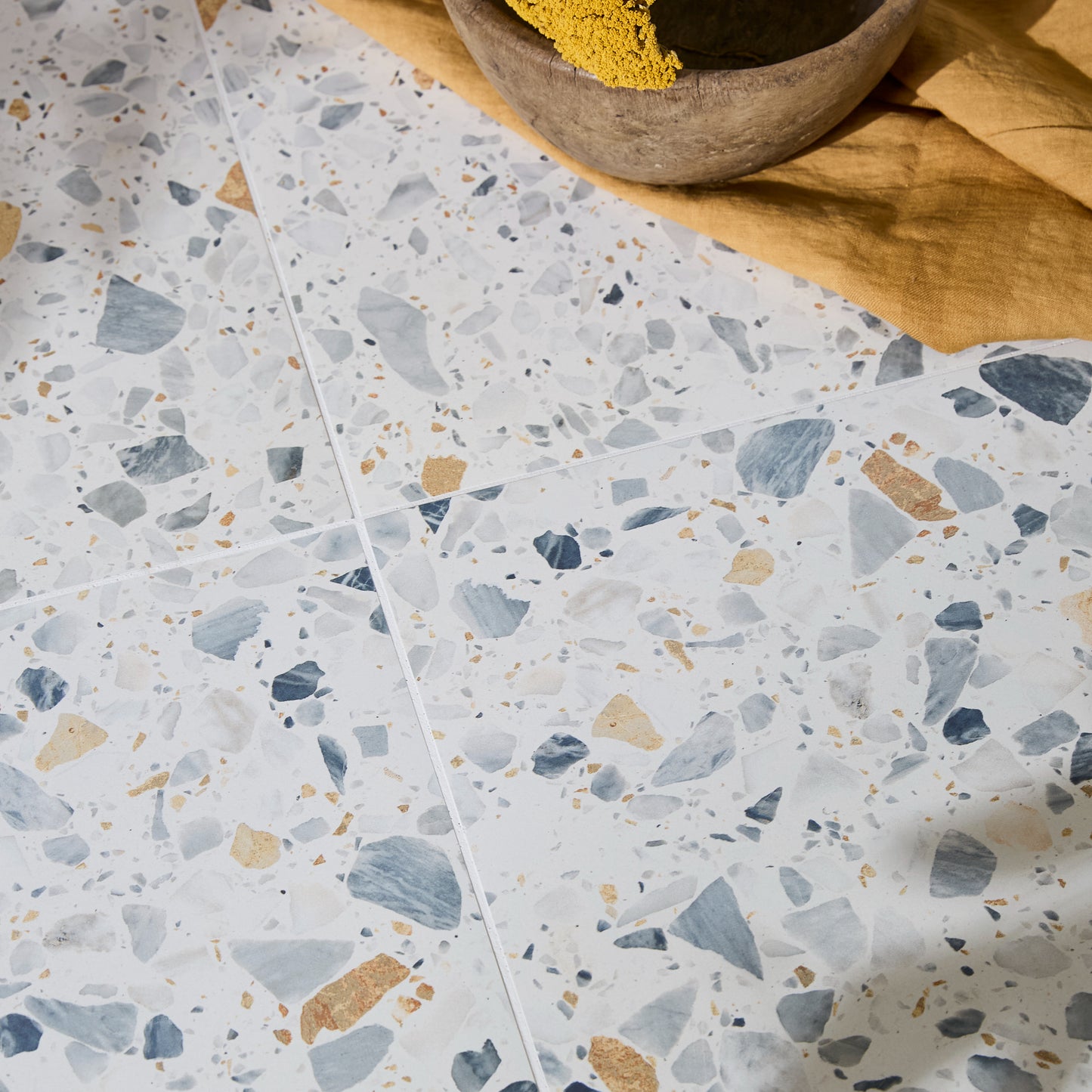 Rialto Porcelain Oro